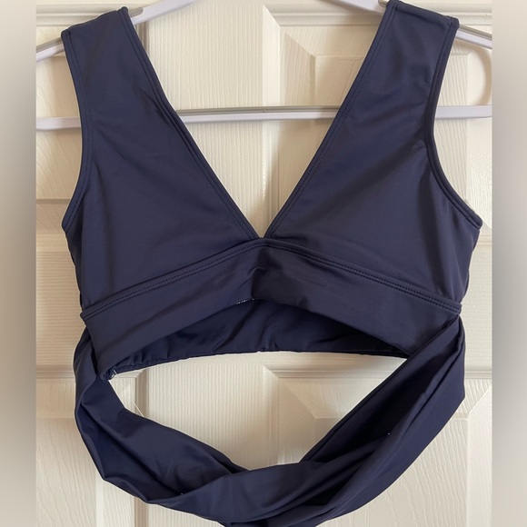 NWT VENUS 2-PC SET SPORTS ILLUSTRATED Two Piece Bikini -PLEASE READ DESCRIPTION - Picture 9 of 9